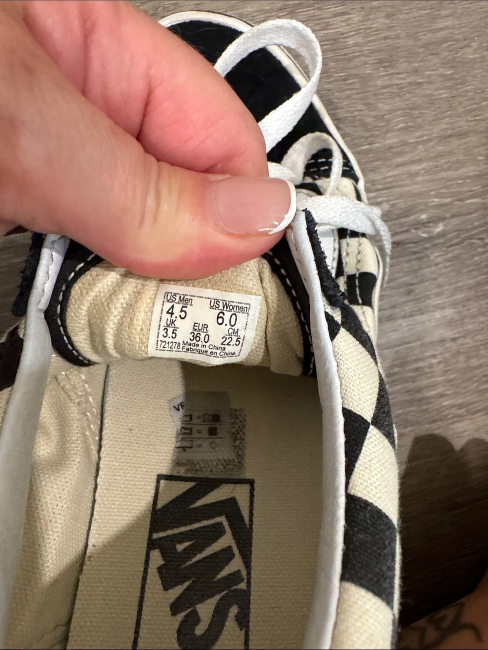 Vans Black & Cream Checkerboard Old Skool Sneakers - Picture 6 of 6